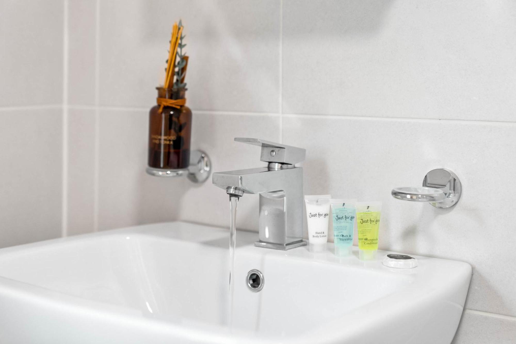 Luxury One Bed Apartment - Jewellery Quarter - Top Rated - 2Cs برمنغهام المظهر الخارجي الصورة